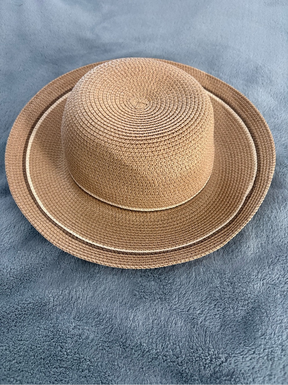 Magid Light Brown Woven Straw Sun Hat w/Cream Trim Wide Brim Summer
22” diameter